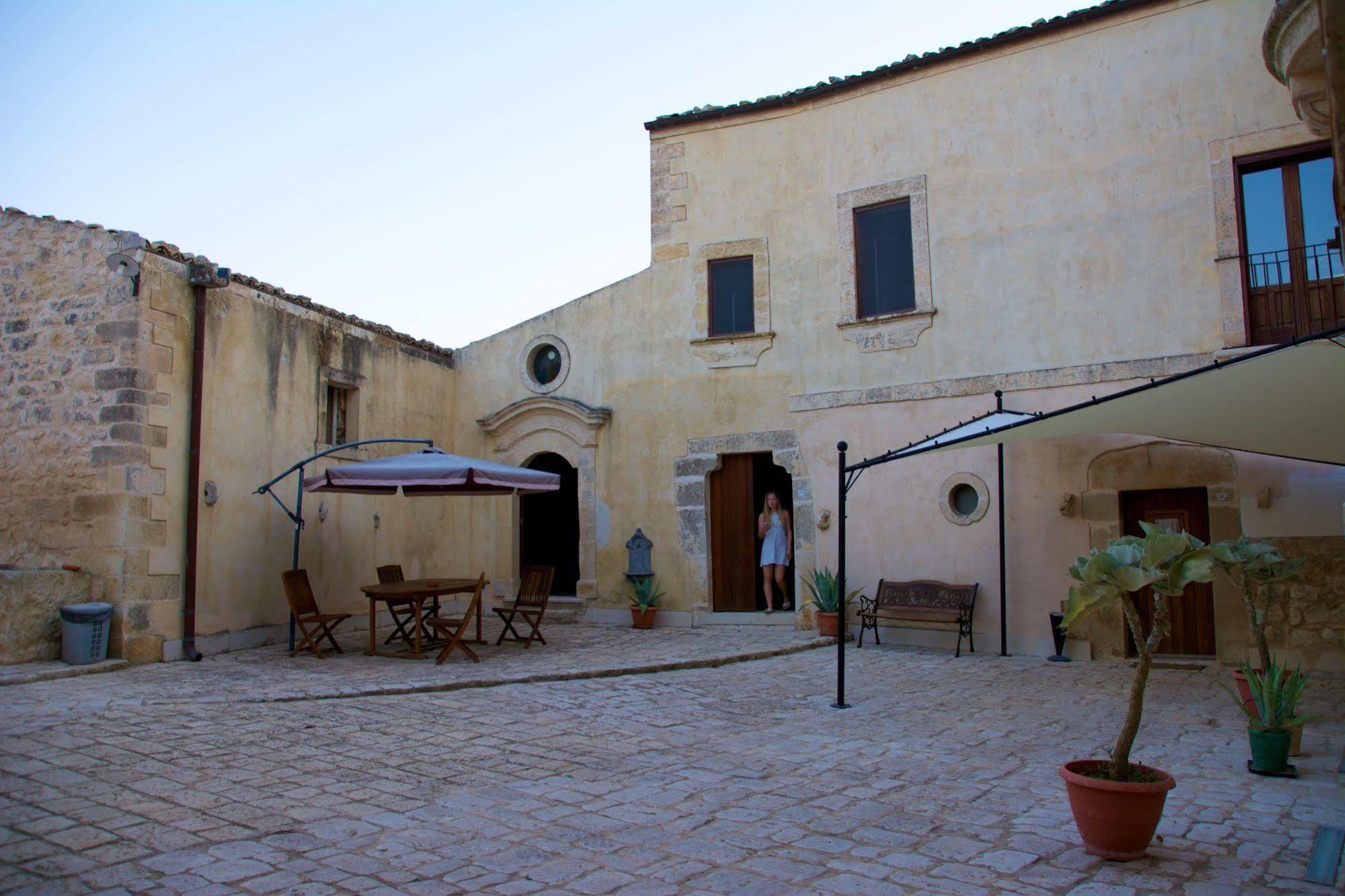 Relais Cimilla B&B Ραγκούσα Εξωτερικό φωτογραφία
